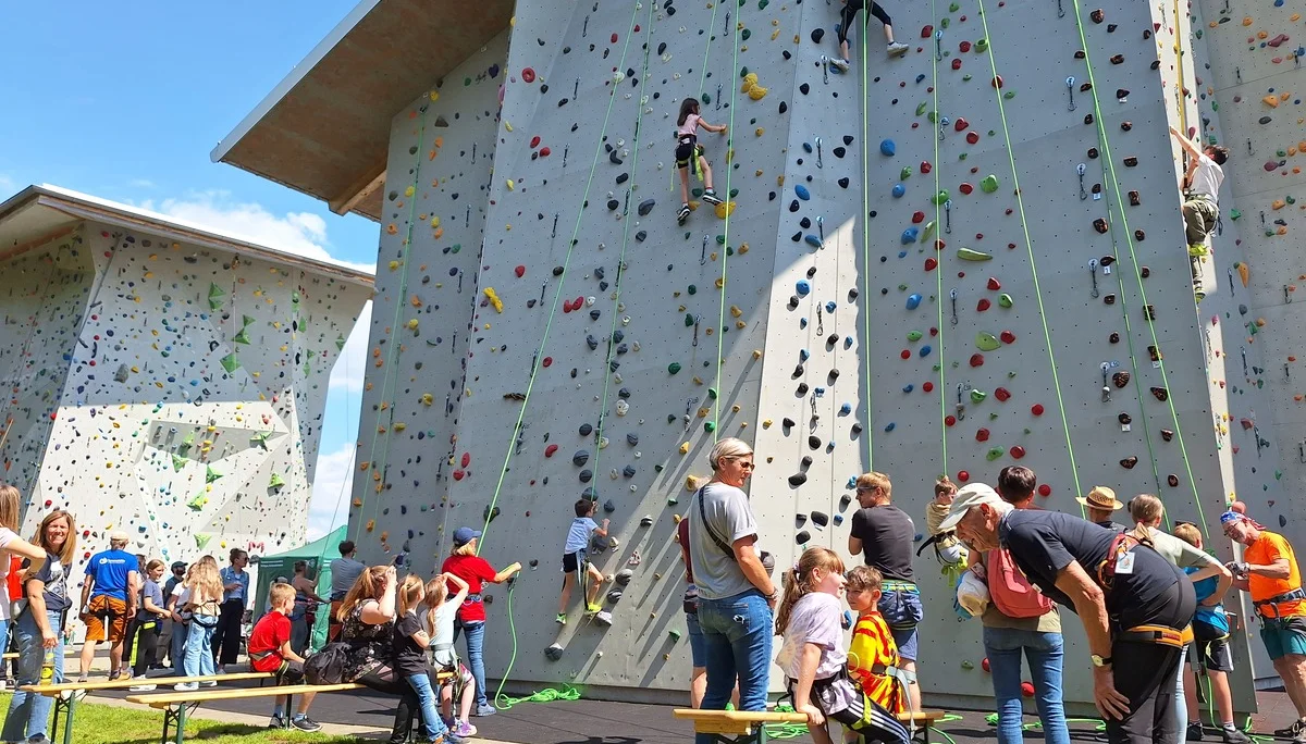 Geklettert wurde den ganzen Nachmittag | © DAV/Barbara Löffler
