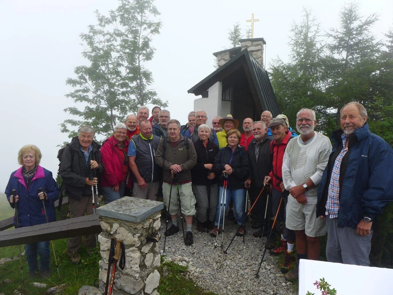 Gruppenfoto Erbauer der Kapelle | © DAV Kaufbeuren-Gablonz