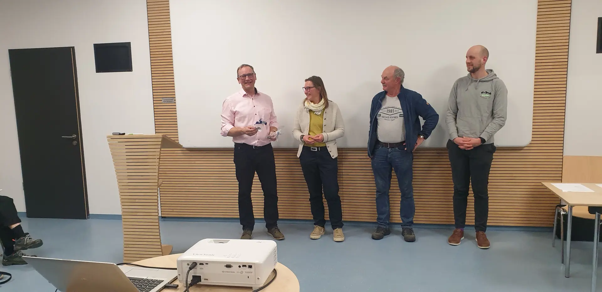 Dank an ausscheide Vorstandsmitglieder | © DAV/Helga Obermüller