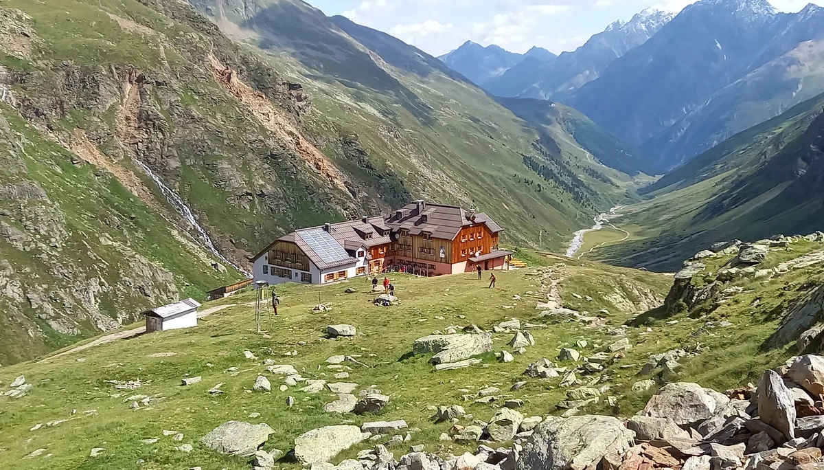 Blick auf das Taschachhaus (2434 m) | © DAV/Martin Hecht