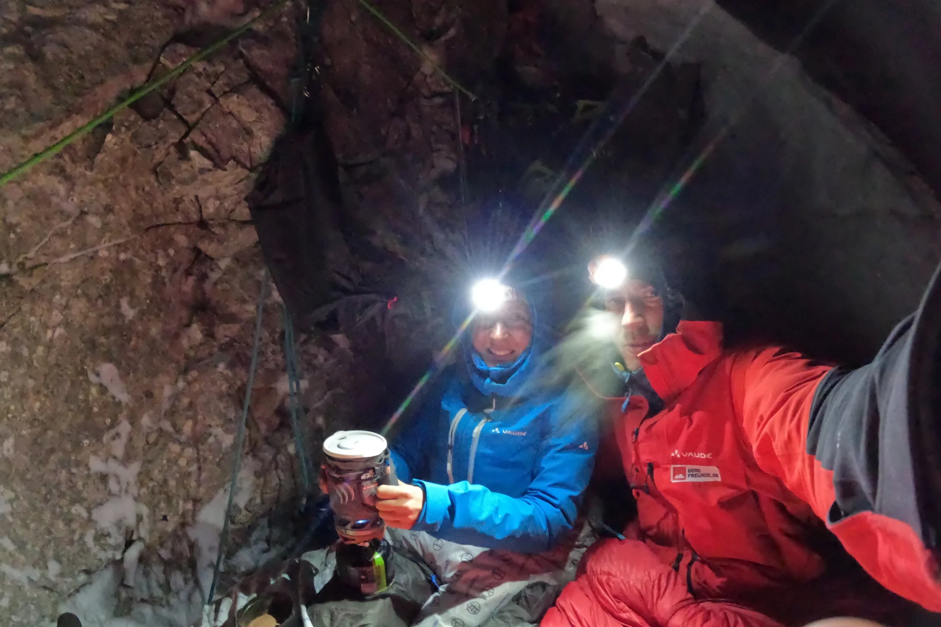 Biwak unterhalb des Plattenpfeilers | © Fritz Miller