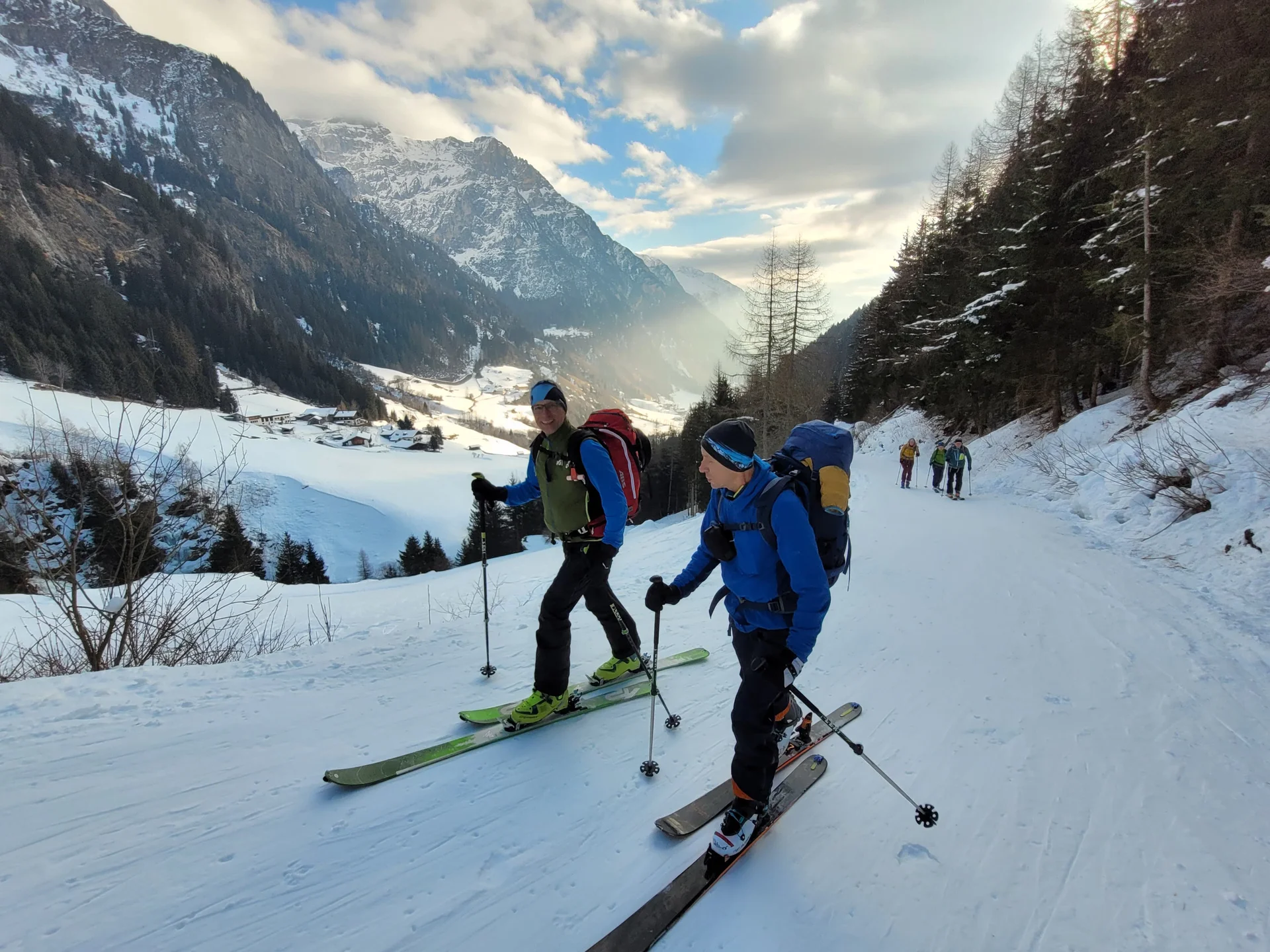 Bild 5 - Tourenleiter voraus | © DAV/Werner Ottner