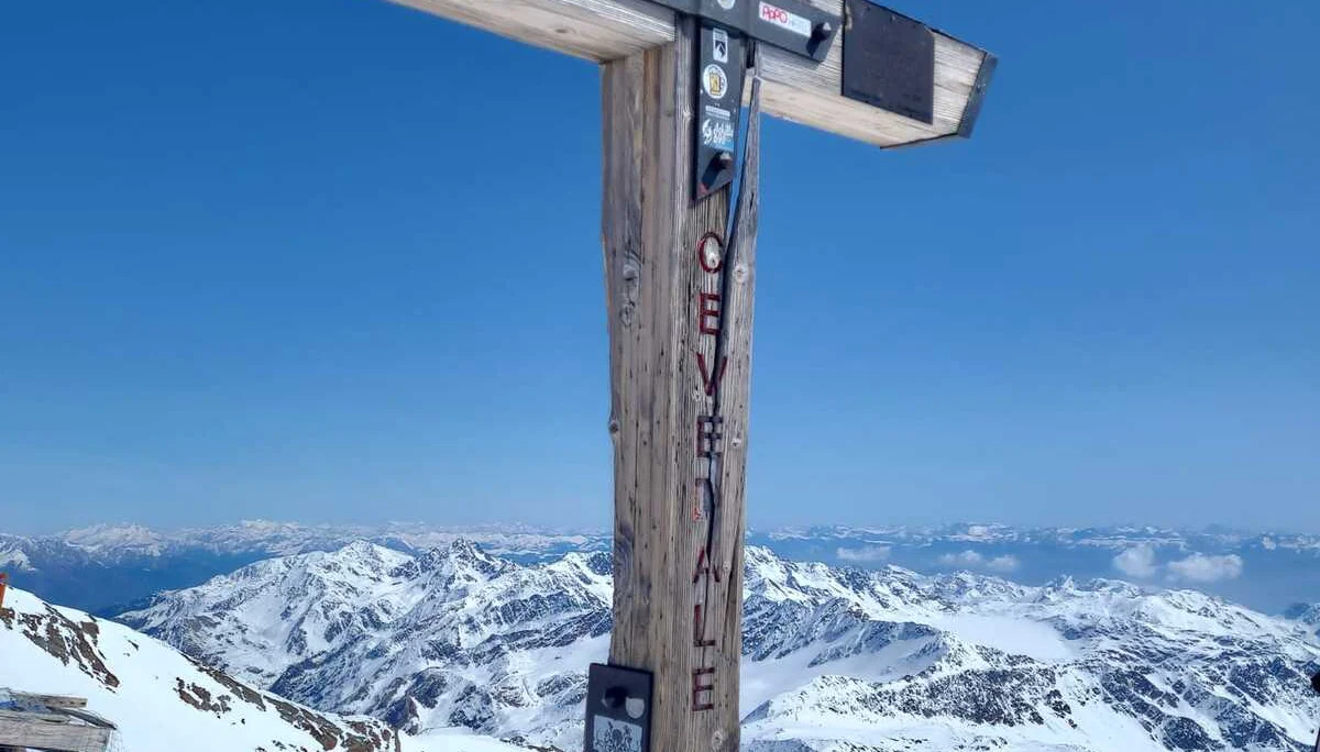 2. Tag Gipfelkreuz Monte Cevedale | © DAV/Martin Weinmüller