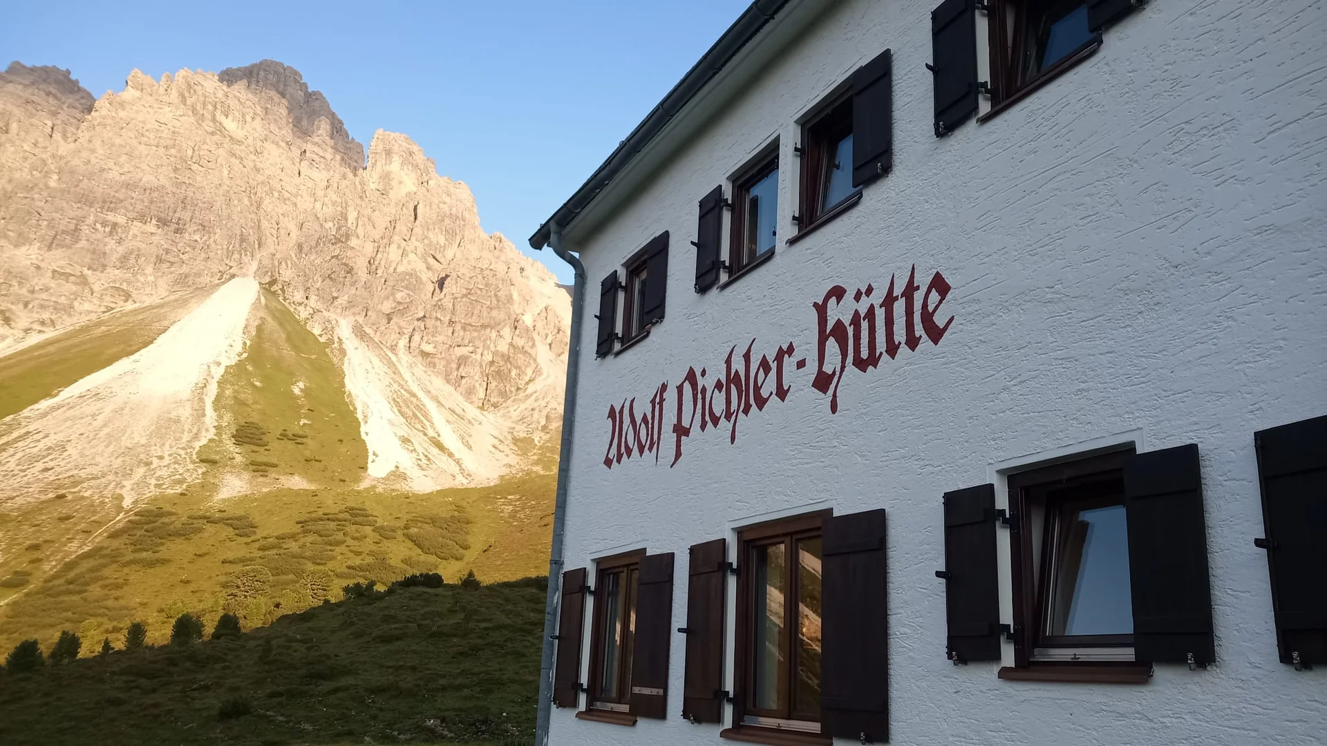 Unser Quartier: Adolf-Pichler-Hütte | © Birgit Baumer-Waltersdorf