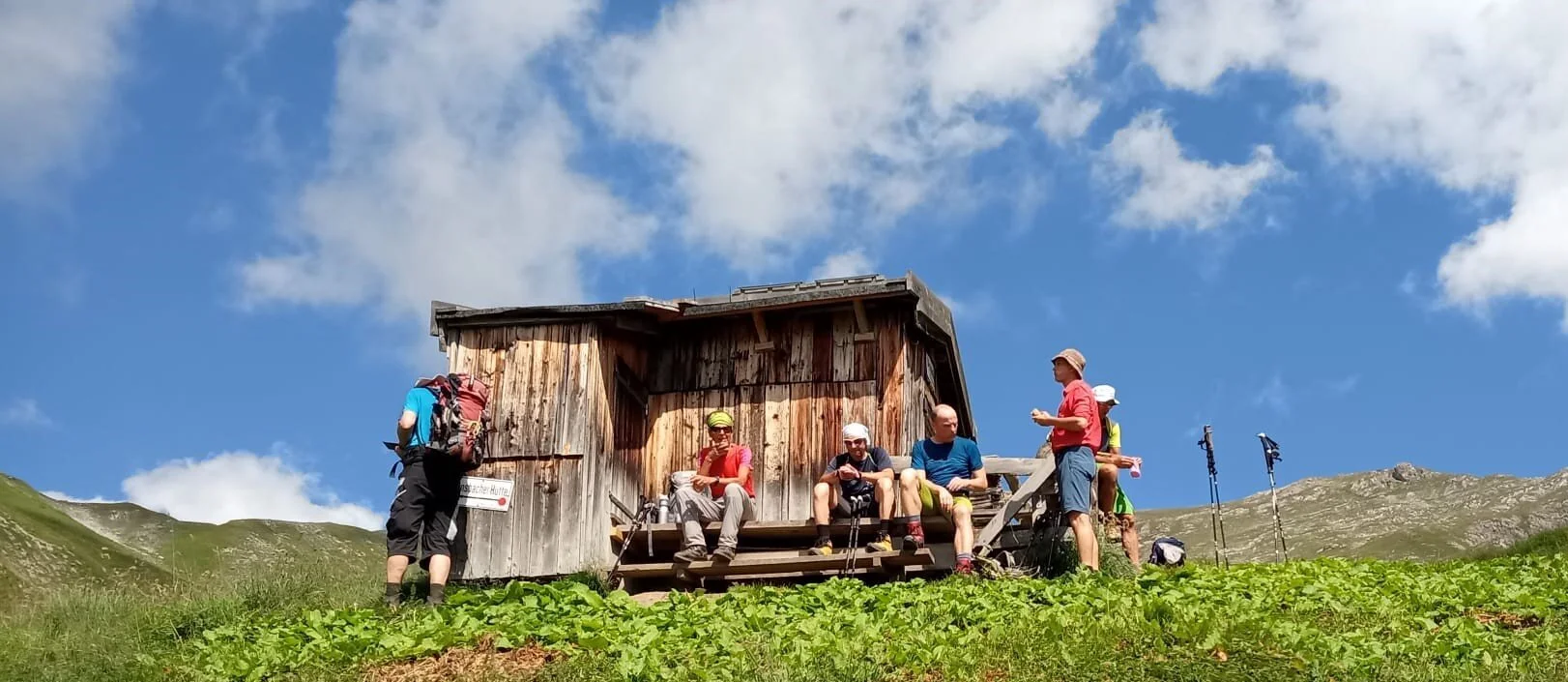 Pause beim Aufstieg zur Augsburger Hütte | © Birgit Baumer-Waltersdorf
