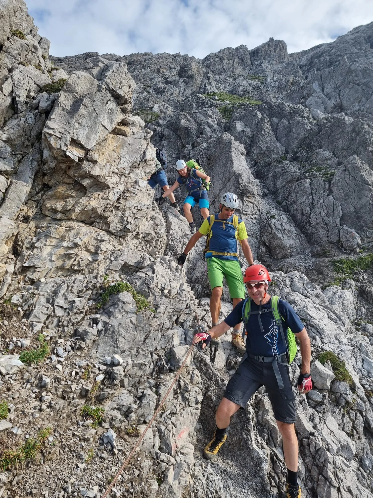 Kletterei und schmale Bergpfade | © Stefan Oschmann