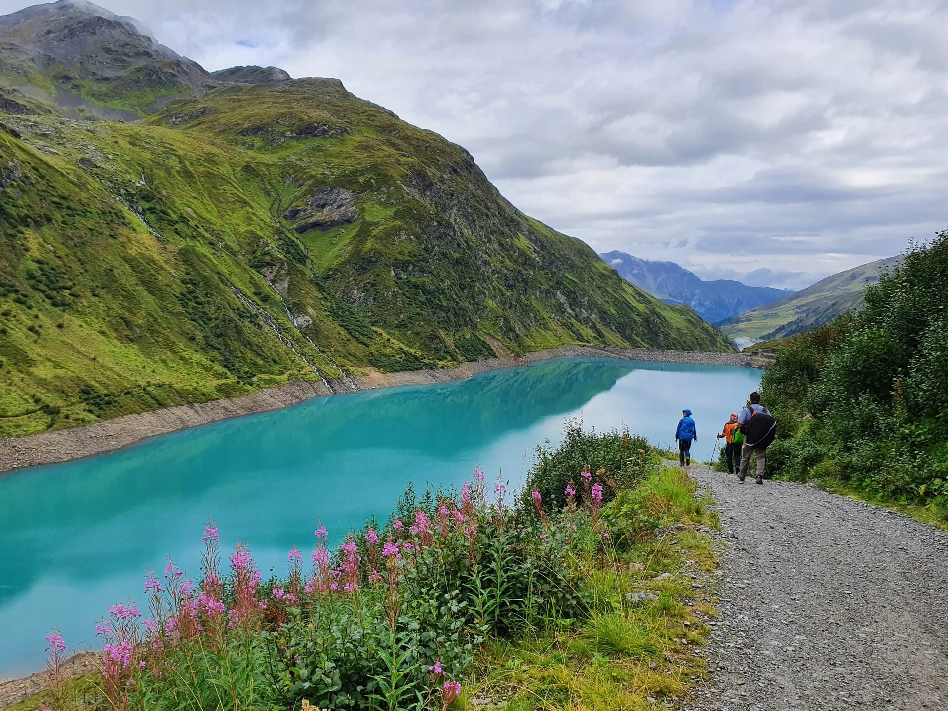 Speichersee am Abstieg nach St. Anton | © Max Bollwein