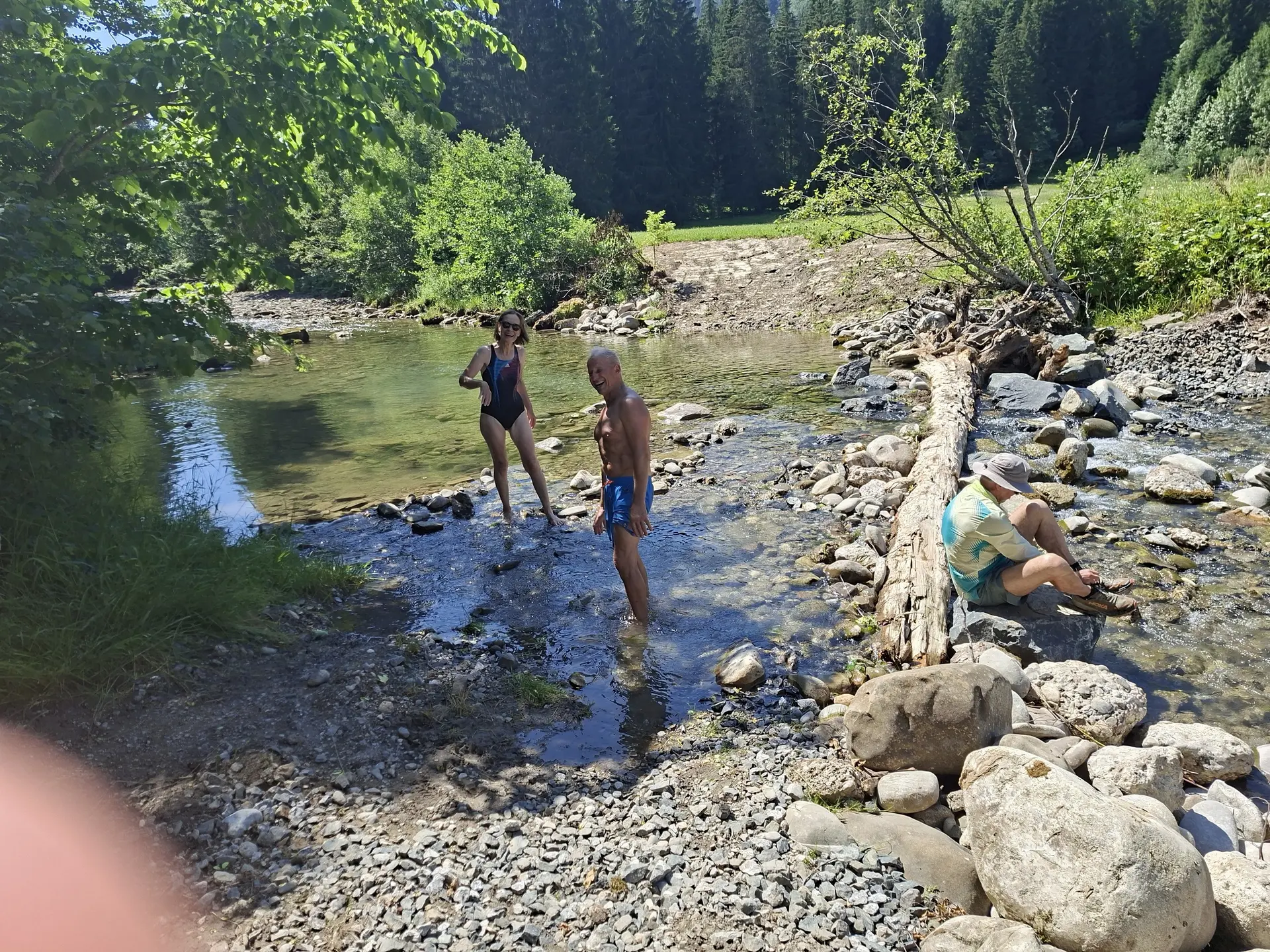 Wanderung von Gunzesried zum Ofterschwanger Horn - Erfrischung in der Ache | © DAV/Helga Obermüller