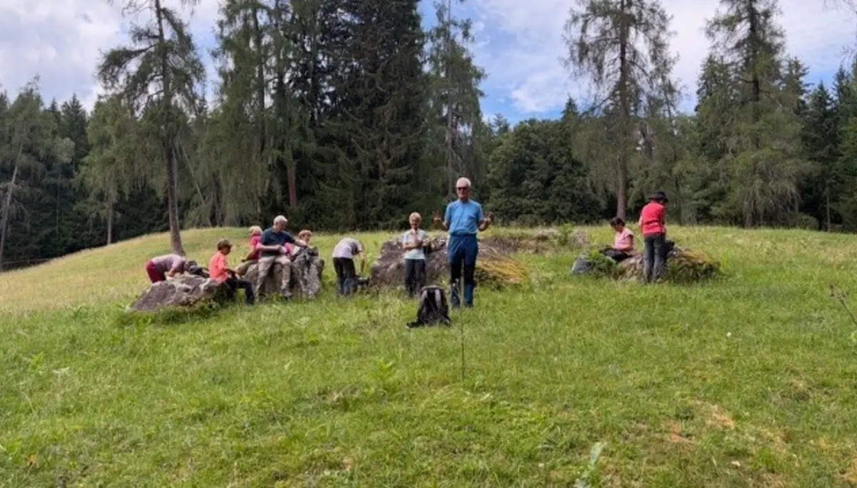 Wanderwoche in Bludenz - Pause an der Lärchenwiese | © DAV/Beate Schak