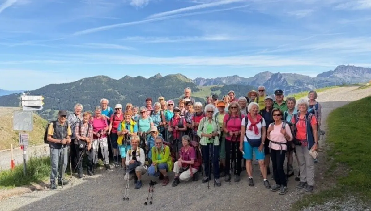 Wanderwoche in Bludenz - Gruppenbild vor dem Aufstieg | © DAV/Beate Schak