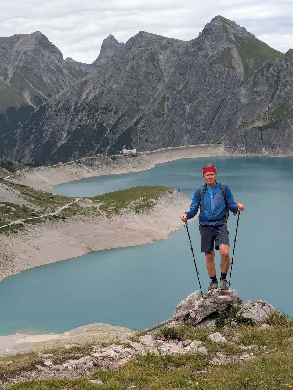 Wanderwoche in Bludenz - Dieter am Lünersee | © DAV/Beate Schak