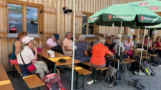 Wanderwoche in Bludenz - Pause am Tiefenseesattel | © DAV/Beate Schak