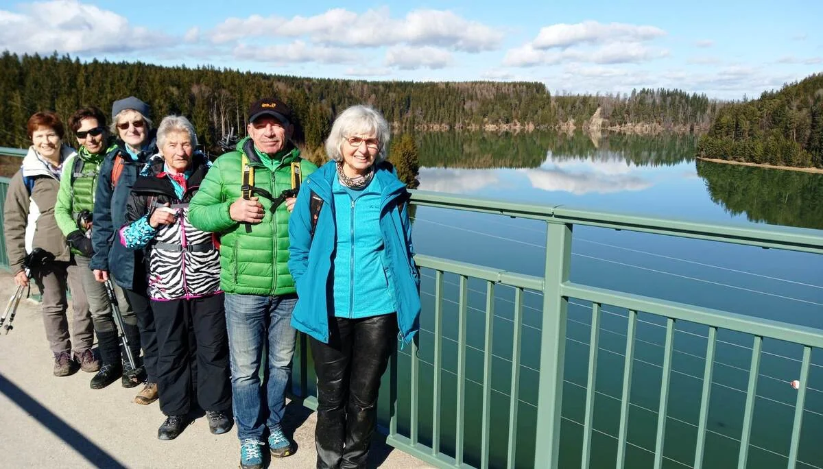 Über die Brücke queren wir den Lech | © DAV/Herbert Ginter