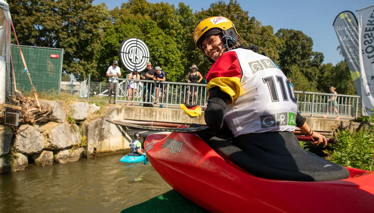 Deutsche Meisterschaften Kanu-Freestyle - Lucia Hacker in Action | © DAV/Andrea Hacker