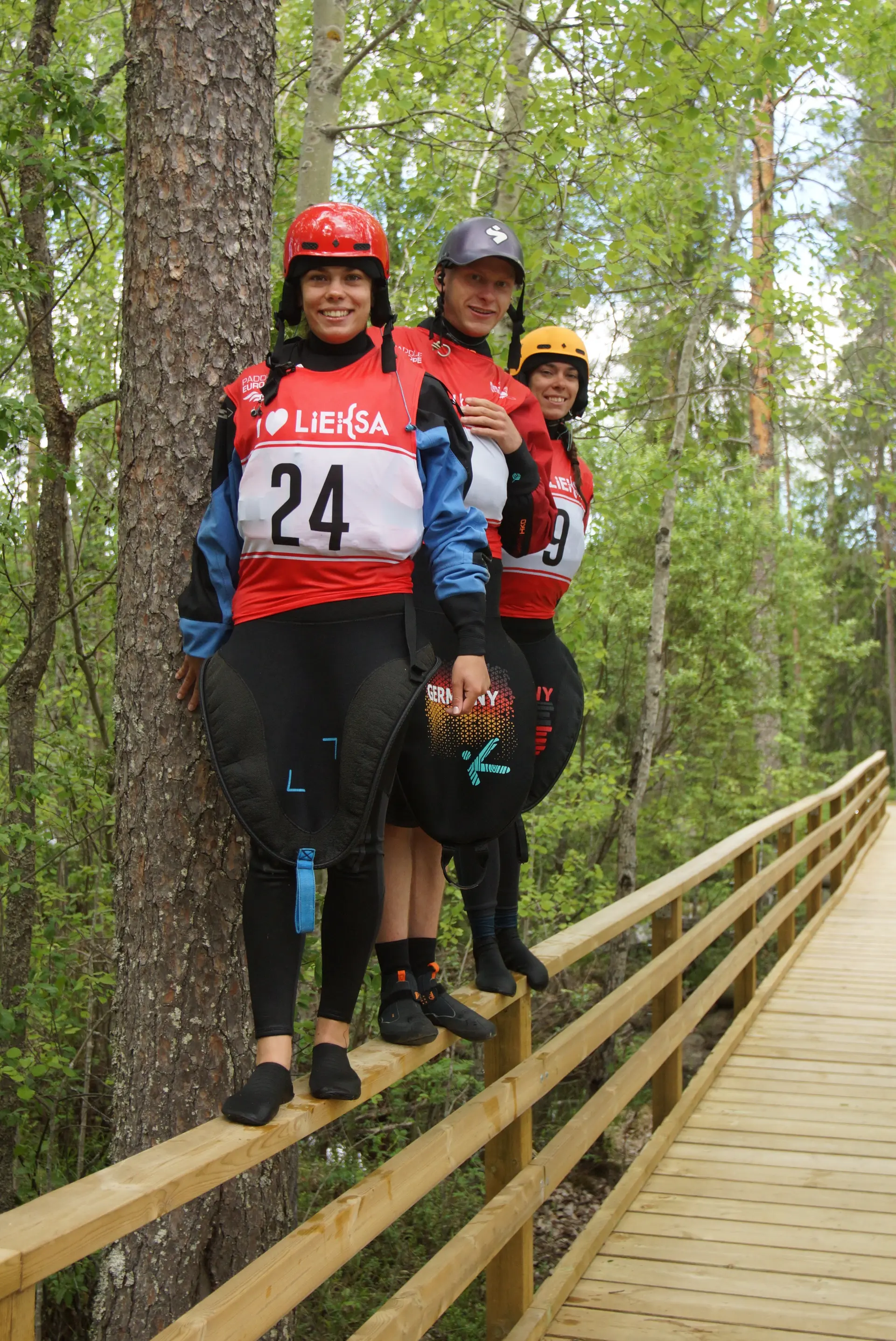 Sonja, Sebastian und Lucia bei der Kanu Freestyle EM in Finnland | © Andrea Hacker