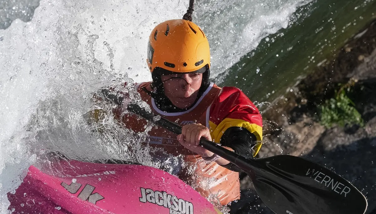 Lucia Hacker - Kanu Freestyle Weltcup in Millau | © Romain Bruneau
