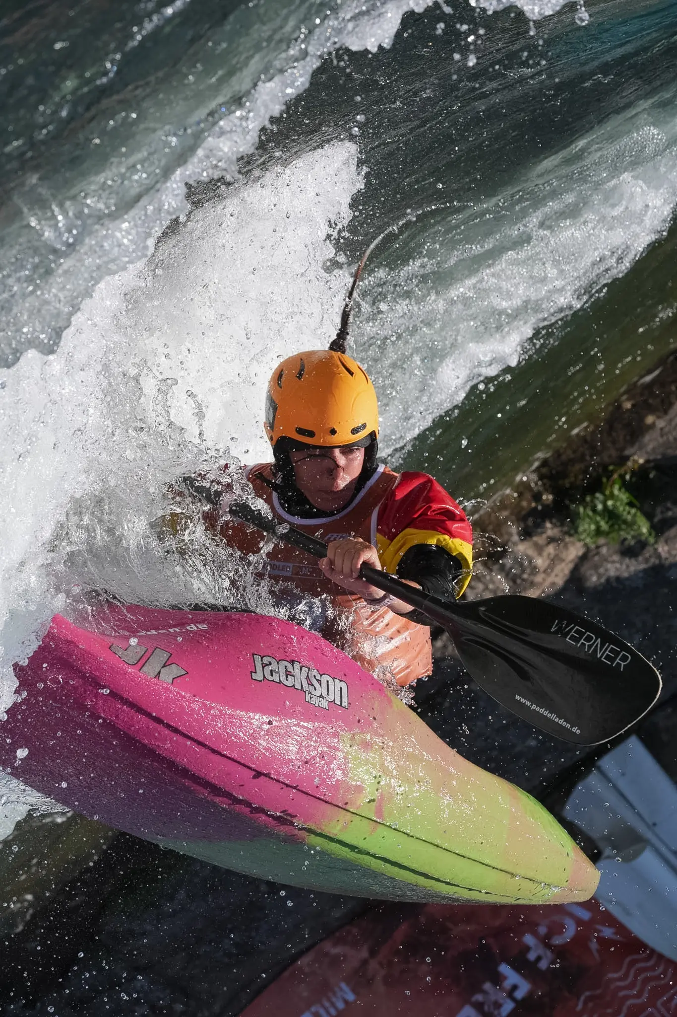 Lucia Hacker - Kanu Freestyle Weltcup in Millau | © Romain Bruneau