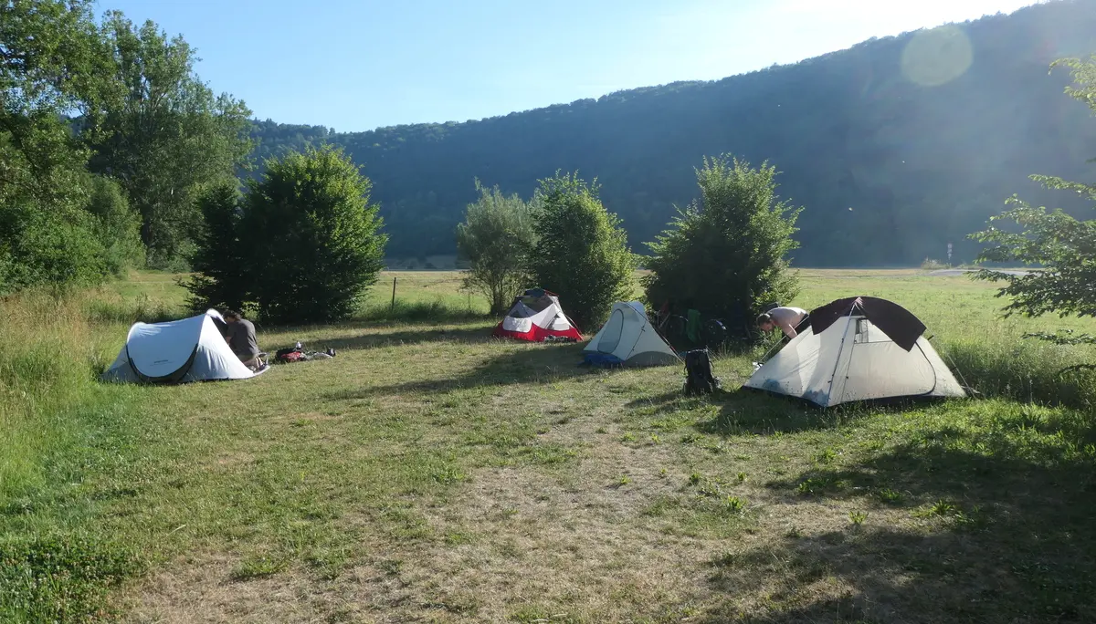 Sportkletterwochenende im Blautal – Fels, Hitze und eiskalte Erfrischung | © Oliver Riegg