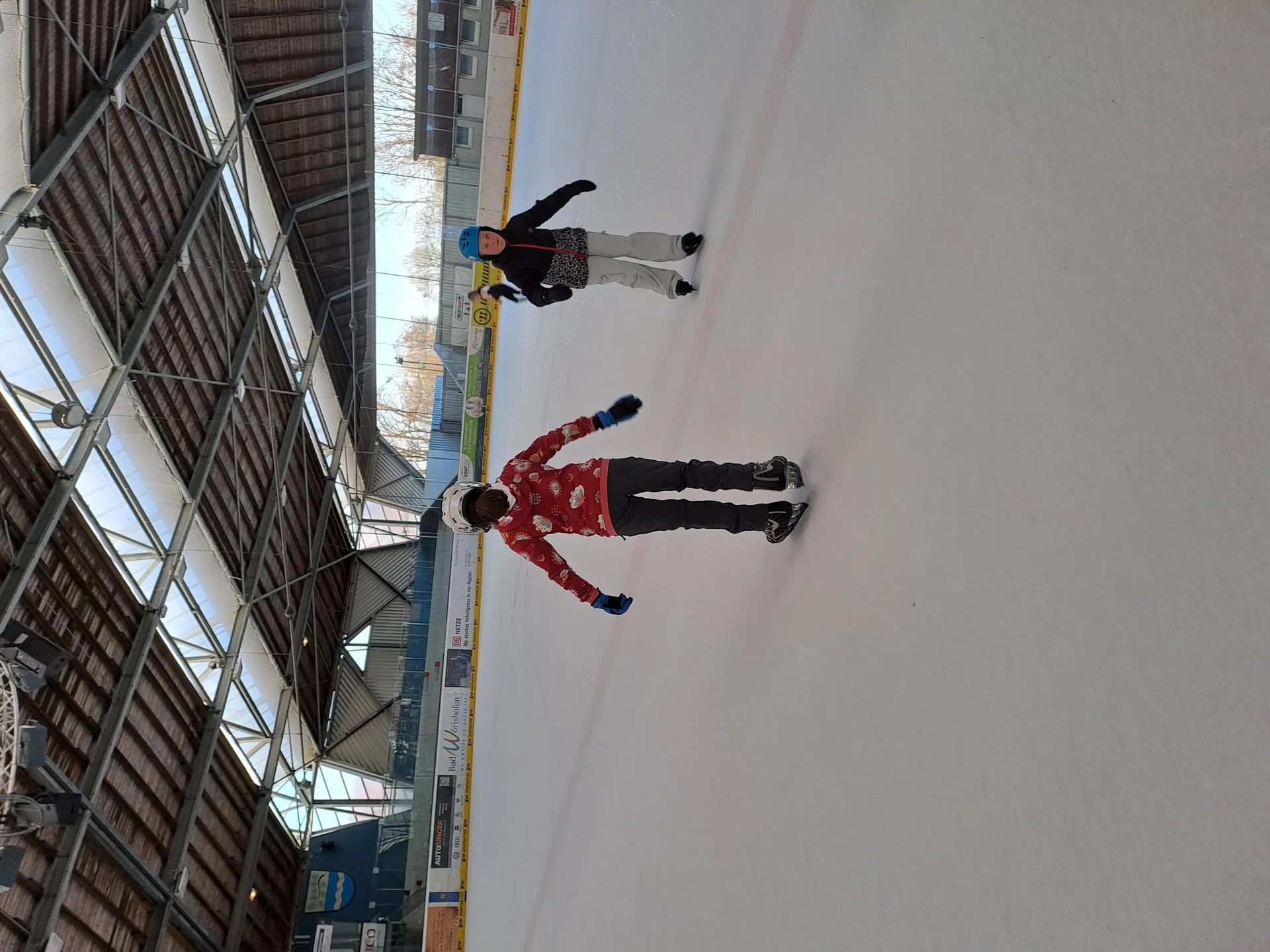 Eisläufer auf dem Eis | © DAV/Carolin Ullrich
