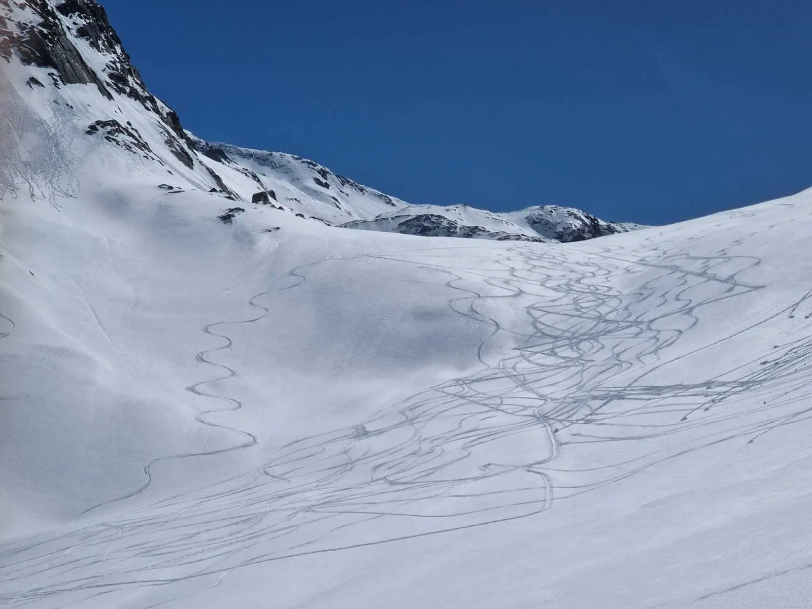 Die "Jungen Wilden" unterwegs zum Tourentraum bei Kaiserwetter | © DAV/Vera Langguth