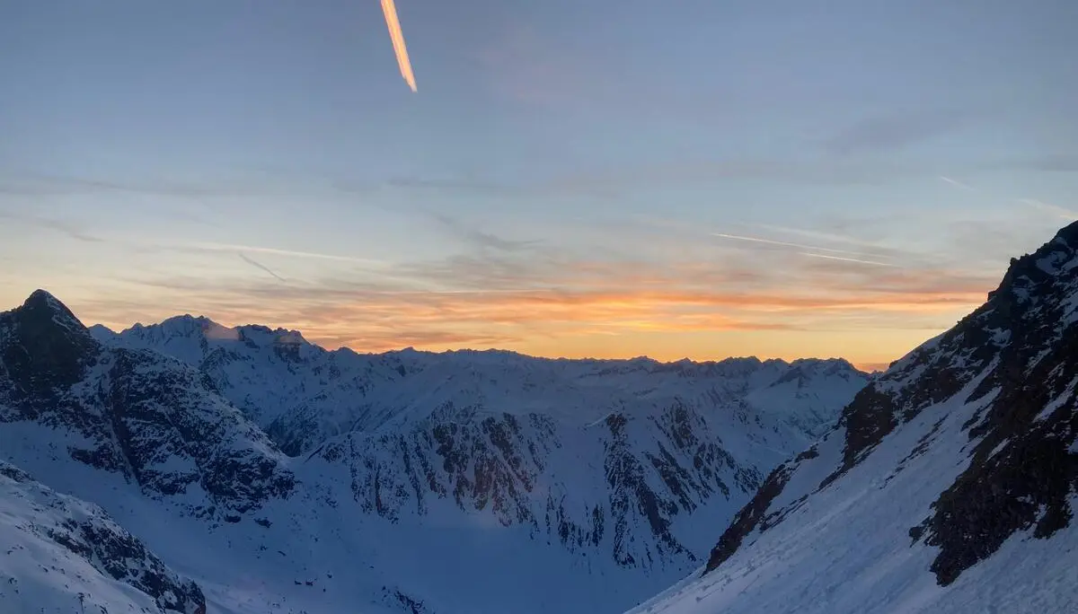 Die "Jungen Wilden" unterwegs zum Tourentraum bei Kaiserwetter | © DAV/Vera Langguth